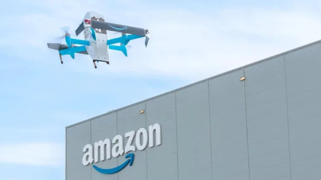 Amazon, artık drone ile akıllı telefon teslimatı da yapabilecek