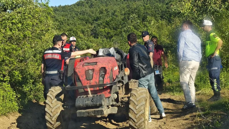 Babasının kullandığı traktörün altında kalan küçük Nur, hayatını kaybetti