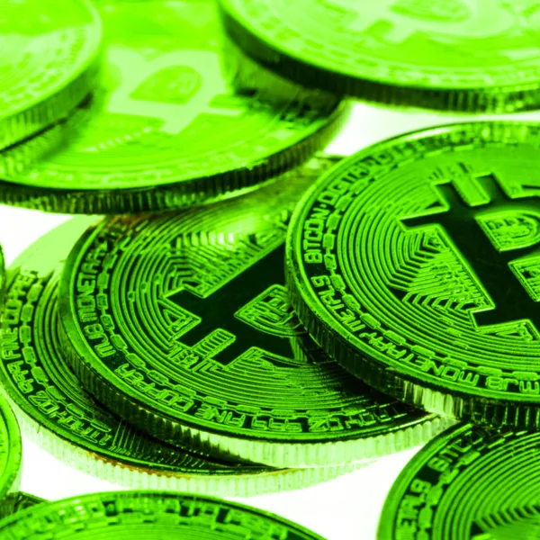 Bitcoin'de Rekor Üstüne Rekor! 125.500 Dolar Aşıldı!