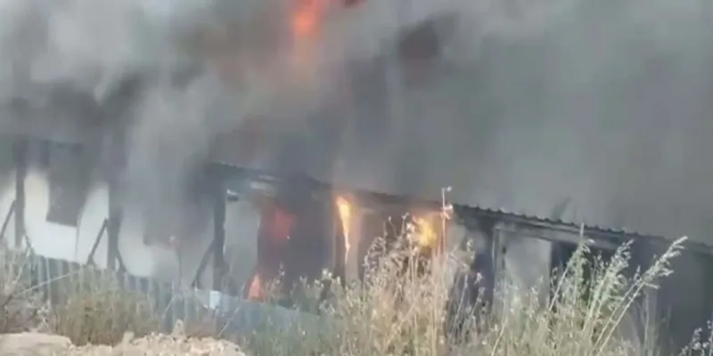 Bodrum'da Yangın Faciası! Konteynerler Alevlere Teslim Oldu