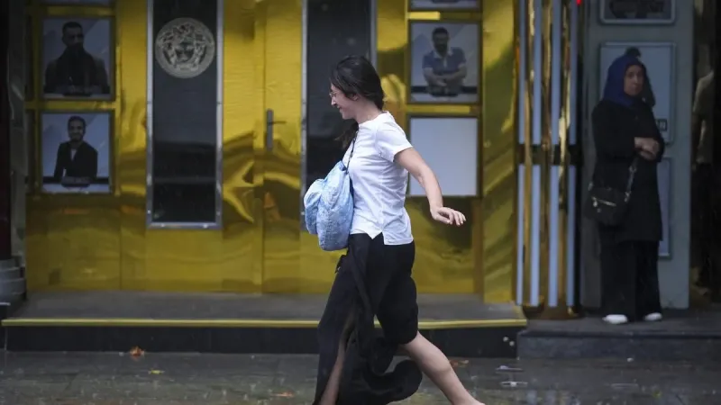 Bugün hava nasıl olacak? 16 ile sağanak yağış uyarısı! Sıcaklıklar 5 derece düşüyor | 24 Ağustos 2025 hava durumu