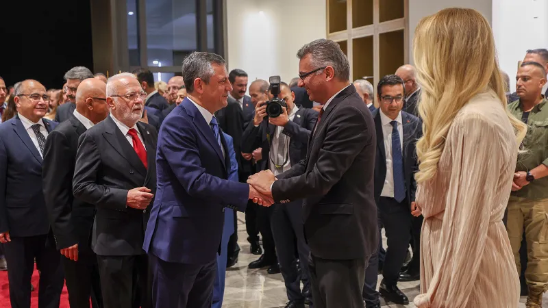 CHP Genel Başkanı Özel, KKTC Cumhuriyet Bayramı Resepsiyonu'nda