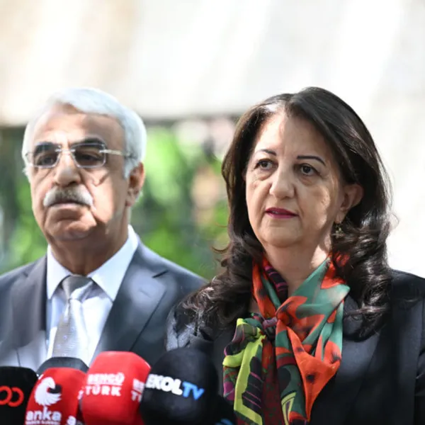 DEM Parti'den Sürpriz Ziyaret! Bahçeli ve Özel ile Görüşecekler Mi?