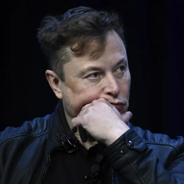 Elon Musk'tan Tesla açıklaması