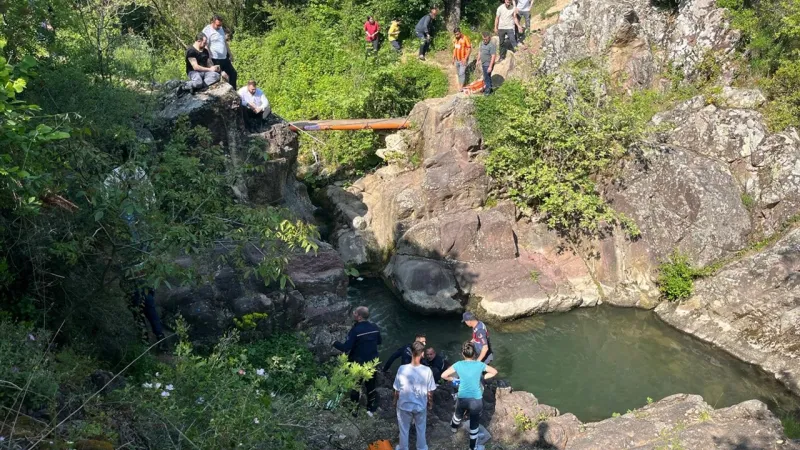 Kocaeli'de dereye giren çocuk boğuldu