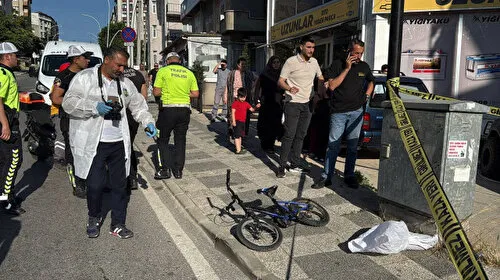 Kocaeli'de panelvan bisiklete çarptı: Bir çocuk hayatını kaybetti
