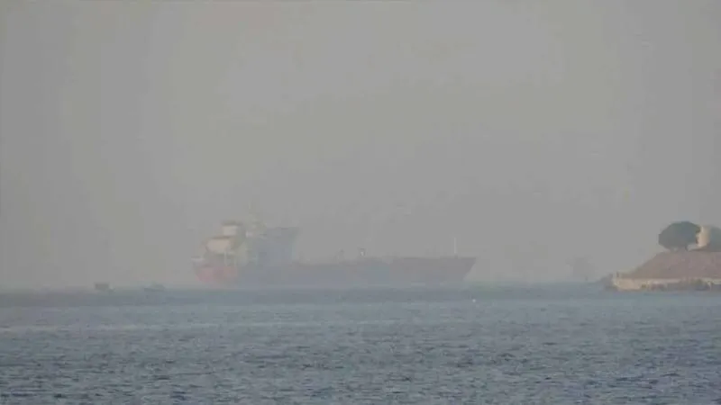 Çanakkale Boğazı'nda Sis Alarmı! Gemiler Neden Durdu?