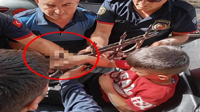 Dut Yerken Faciaya Ramak Kaldı! 8 Yaşındaki Çocuk Şoke Etti