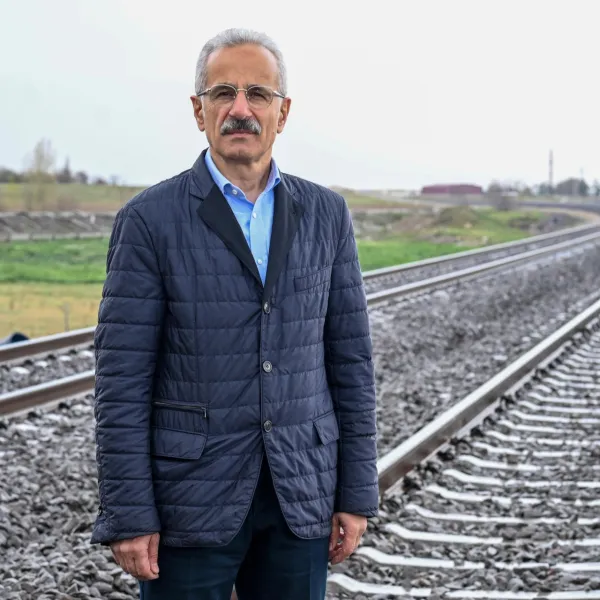 Siirt'e Demiryolu Müjdesi! Güneydoğu Kalkınacak mı?
