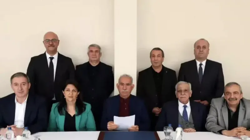 Son Dakika: PKK Feshedildi! Öcalan'ın Akıbeti Ne Olacak?