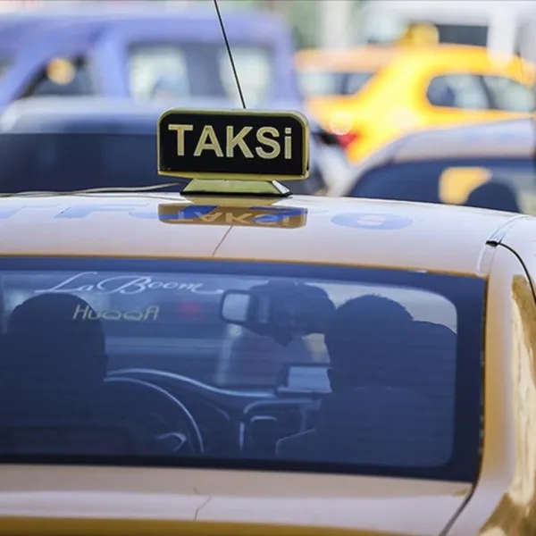 Taksicilere Yeni Ödeme Cihazı Zorunluluğu! Cezası Ne Olacak?