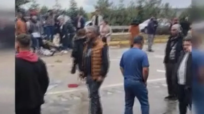 Midibüs Devrildi! Isparta'da Feci Kaza: Çok Sayıda Yaralı!