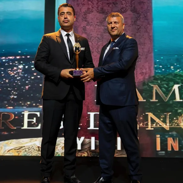 RAMS'tan Rekor! Türkiye Brand Summit'te 3 Ödül Birden!